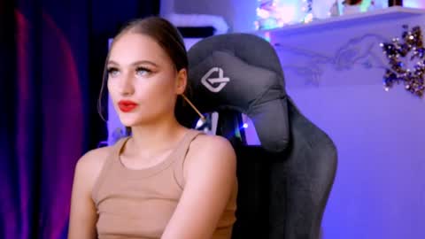 Snapshot of mrstenderbeast chatting on 01-12-25, 11:58 YOUR OWNER online show from 01-12-25, 11:58