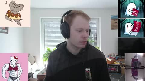 Snapshot of mrzaasch chatting on 04-10-26, 09:25 Sascha online show from 04-10-26, 09:25