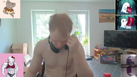 Snapshot of mrzaasch chatting on 05-02-26, 11:37 Sascha online show from 05-02-26, 11:37