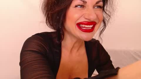 Snapshot of ms_afrodita chatting on 05-16-26, 07:27 Hi Im Anna PVT open 6 tk extratokens online show from 05-16-26, 07:27