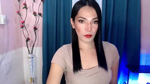 Snapshot of ms_anaconda chatting on 11-02-25, 01:46 MARIA ---- DONT FORGET TO FOLLOW ME AND GIVE THUMBS UP LOVE online show from 11-02-25, 01:46