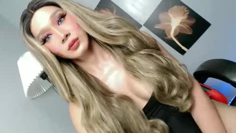 chloe online show from 05-28-26, 06:00