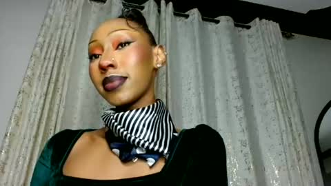 Snapshot of ms_crystal chatting on 06-18-26, 04:22 ms_crystal online show from 06-18-26, 04:22