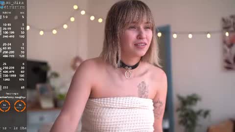 Snapshot of ms_dira chatting on 06-19-26, 10:52 dira and the riru tribe online show from 06-19-26, 10:52