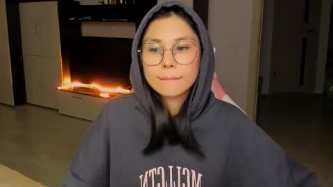 Snapshot of ms_emily_ chatting on 09-30-25, 02:55 ms_emily_ online show from 09-30-25, 02:55