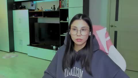 Snapshot of ms_emily_ chatting on 01-13-26, 03:39 ms_emily_ online show from 01-13-26, 03:39