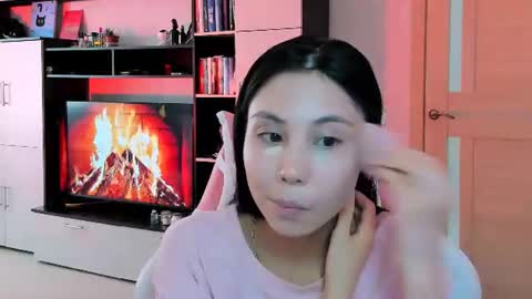 Snapshot of ms_emily_ chatting on 06-24-26, 10:25 ms_emily_ online show from 06-24-26, 10:25
