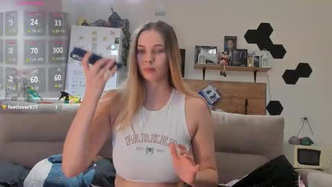 Snapshot of ms_foryou chatting on 01-16-26, 01:37 Ms ForYOU online show from 01-16-26, 01:37