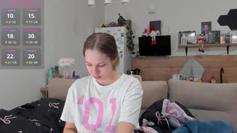 Snapshot of ms_foryou chatting on 02-11-26, 03:17 Ms ForYOU online show from 02-11-26, 03:17