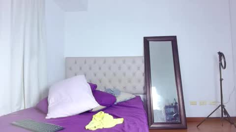 Freya online show from 03-11-26, 03:34