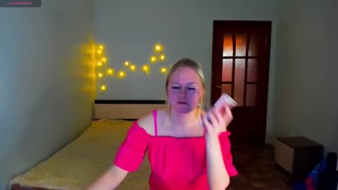        online show from 12-21-24, 02:37