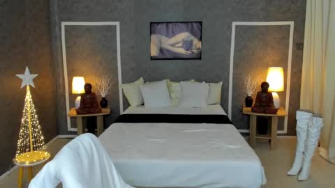 Samantha online show from 12-14-24, 05:25