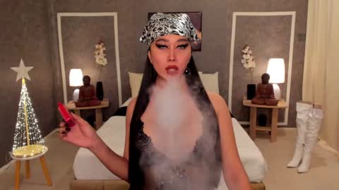 Snapshot of ms_lhaydeebunny chatting on 12-08-24, 01:58 Evon online show from 12-08-24, 01:58