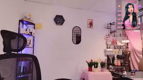 Snapshot of ms_lissa chatting on 07-12-26, 05:59 MISS LISSA online show from 07-12-26, 05:59