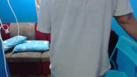 Nathalie online show from 02-25-25, 05:19