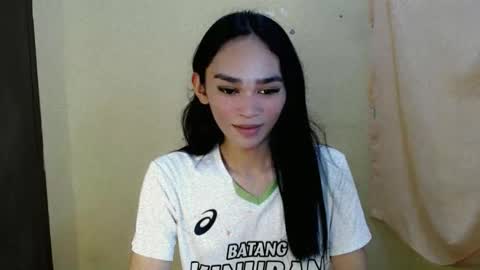 Snapshot of ms_randomxoxo chatting on 04-04-26, 10:46 Ashley online show from 04-04-26, 10:46
