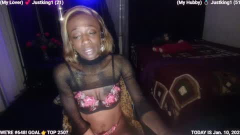 Snapshot of ms_waterworks chatting on 01-11-25, 05:41 DaPussyFairy online show from 01-11-25, 05:41