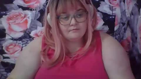 Snapshot of mscamirose15 chatting on 01-09-26, 09:16 Ms. Cami Rose online show from 01-09-26, 09:16