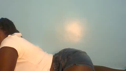 Snapshot of mseseseko0 chatting on 06-18-26, 06:24 mseseseko0 online show from 06-18-26, 06:24