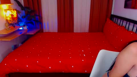 Snapshot of mshardhugedickx chatting on 07-01-26, 01:24 Goddess Tyra online show from 07-01-26, 01:24