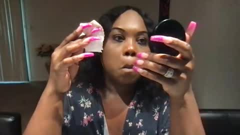 Snapshot of msjonemillion chatting on 07-18-26, 06:45 Chocolate Candy Stick online show from 07-18-26, 06:45