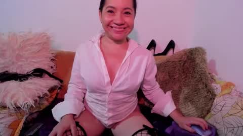 Miss Justine online show from 12-31-24, 01:57