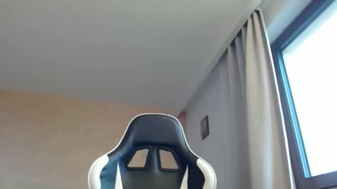 Snapshot of msmarshmallow1 chatting on 11-21-25, 12:48 msmarshmallow1 online show from 11-21-25, 12:48