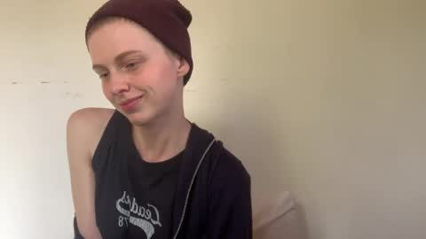 Snapshot of msprissylynx chatting on 03-25-26, 08:04 Adela Rose MsPrissyLynx online show from 03-25-26, 08:04