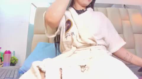 FERNANDA 3 online show from 03-25-26, 03:12