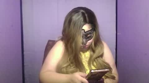 Snapshot of msvenome chatting on 11-20-25, 04:45 MsVenome online show from 11-20-25, 04:45