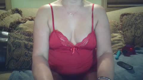 Snapshot of mswhitney618 chatting on 09-29-25, 03:33 mswhitney618 online show from 09-29-25, 03:33