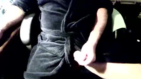 Snapshot of mthergoose chatting on 12-22-25, 01:46 Goose online show from 12-22-25, 01:46