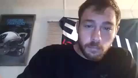 mtucker111117 online show from 09-28-25, 11:48