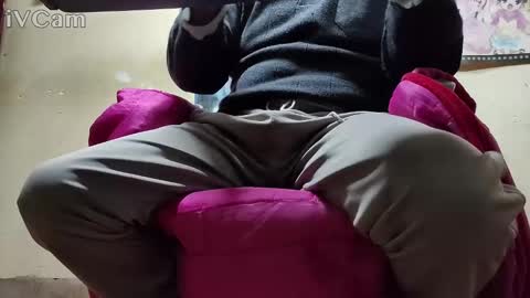 Snapshot of muchachosam chatting on 01-31-25, 04:03 zenon online show from 01-31-25, 04:03