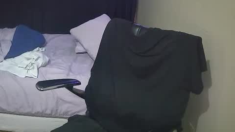 Muffdiver online show from 12-29-24, 04:05