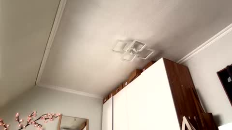 Snapshot of muiklecha chatting on 07-29-26, 03:15 Mia online show from 07-29-26, 03:15