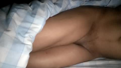 Snapshot of mulato44 chatting on 01-11-25, 07:39 Laly online show from 01-11-25, 07:39