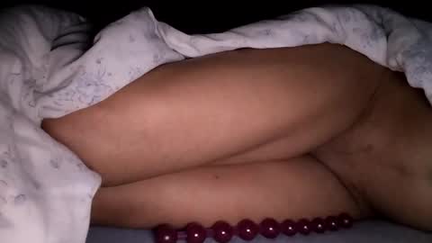 Snapshot of mulato44 chatting on 02-26-25, 07:09 Laly online show from 02-26-25, 07:09