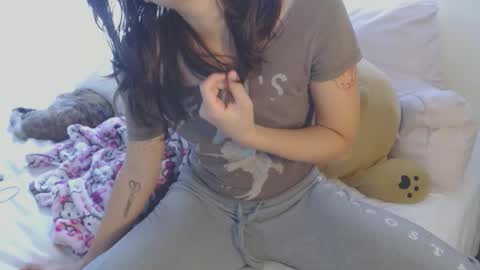   online show from 12-02-25, 06:25