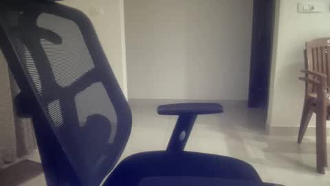 munnabobby2008 online show from 10-07-25, 04:48