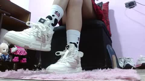 Snapshot of murielbrown chatting on 02-22-25, 01:22 Muriel online show from 02-22-25, 01:22