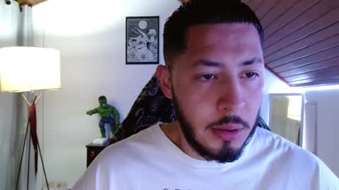 Snapshot of muscle_cock32 chatting on 02-10-25, 10:42 David Big online show from 02-10-25, 10:42