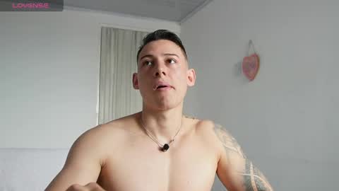 Snapshot of muscle_king_cum chatting on 04-22-26, 01:56 muscle_king_cum online show from 04-22-26, 01:56