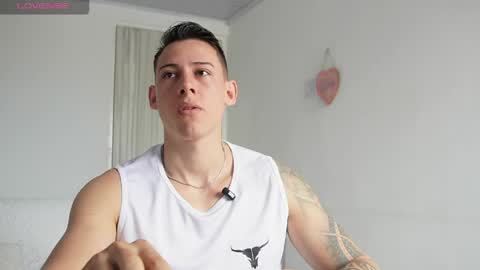 Snapshot of muscle_king_cum chatting on 04-28-26, 01:38 muscle_king_cum online show from 04-28-26, 01:38