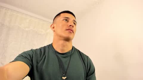 Muscle Man online show from 11-20-25, 10:31