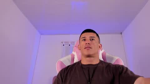 Muscle Man online show from 01-11-26, 10:04