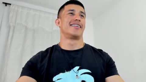 Muscle Man online show from 02-11-26, 01:10