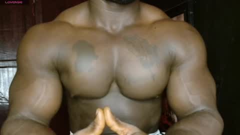 musclegod23 online show from 04-05-26, 03:04