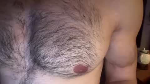 Snapshot of musclehair3 chatting on 06-12-26, 09:14 musclehair3 online show from 06-12-26, 09:14