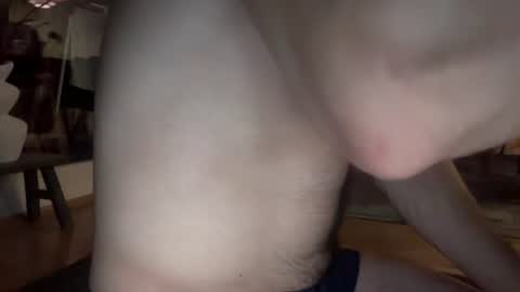 Snapshot of musclehair3 chatting on 06-20-26, 09:39 musclehair3 online show from 06-20-26, 09:39